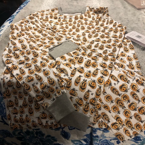 NWT Burt’s Bee Baby Heather Gray & Orange Squash Goals Organic Cotton PJ Set - Picture 2 of 10